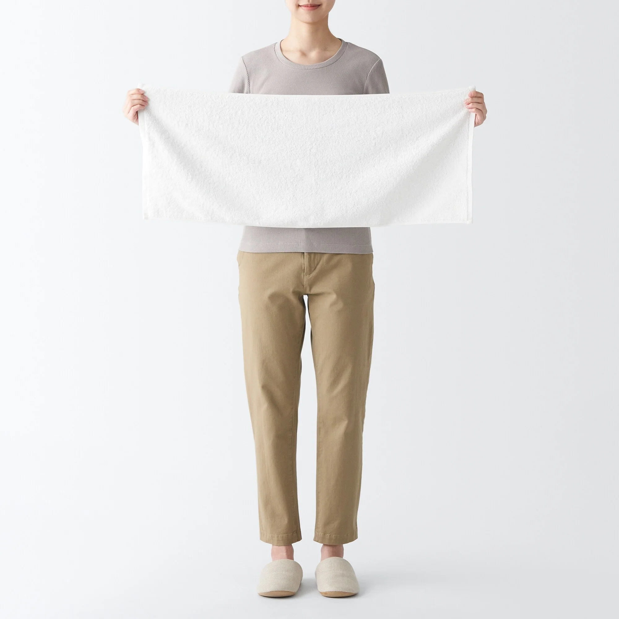 Twin Pile Face Towel with Loop - Image 5