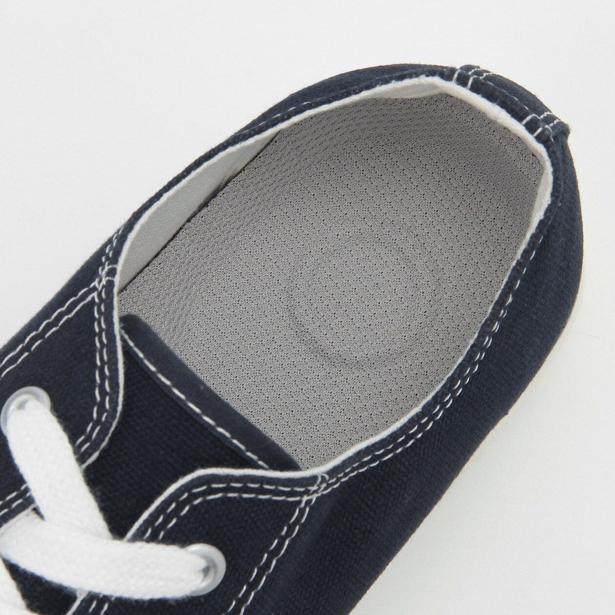 Water Repellent Cushioned Sneakers with Laces Navy - Image 9
