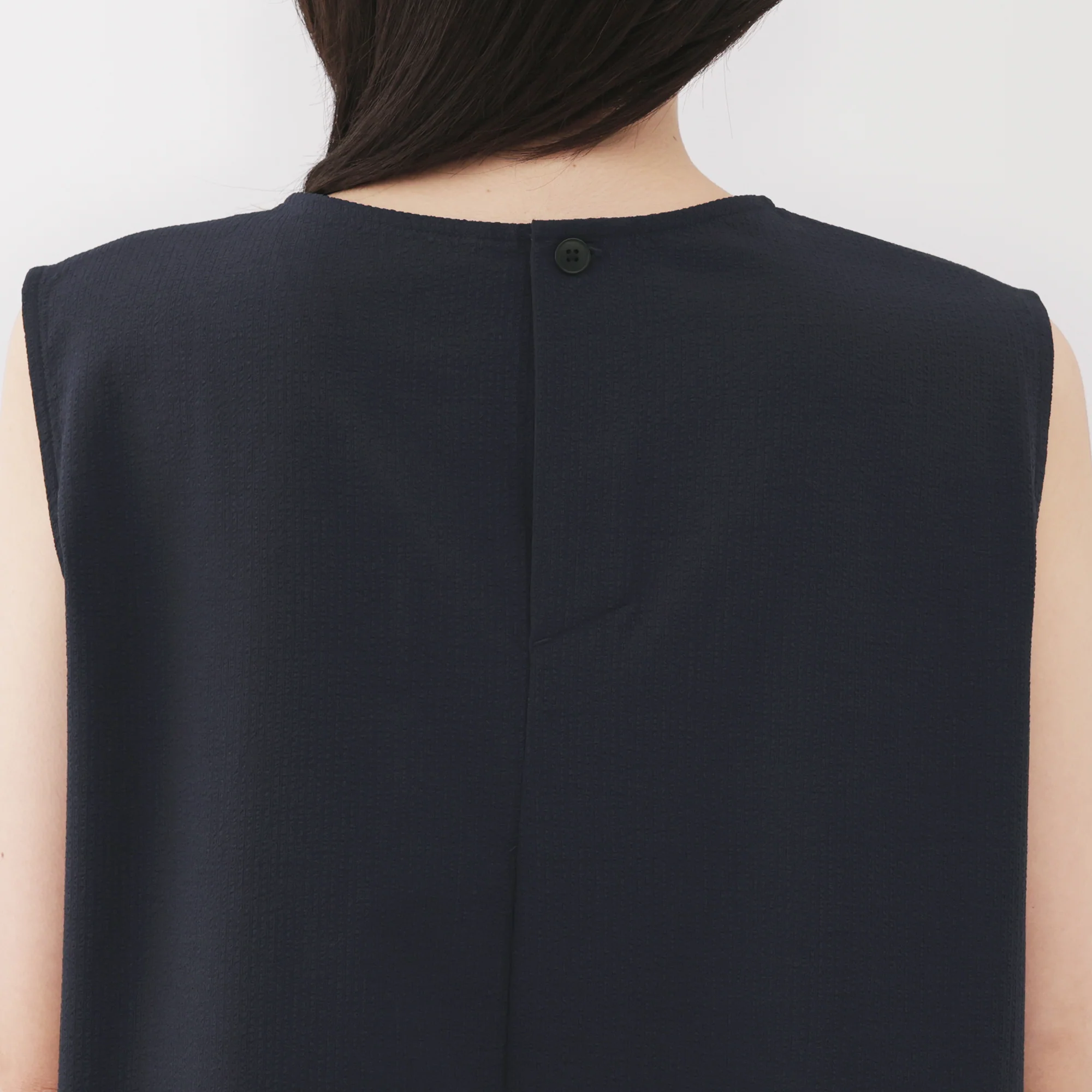 Women's Breathable Seersucker Sleeveless Dress - Image 18
