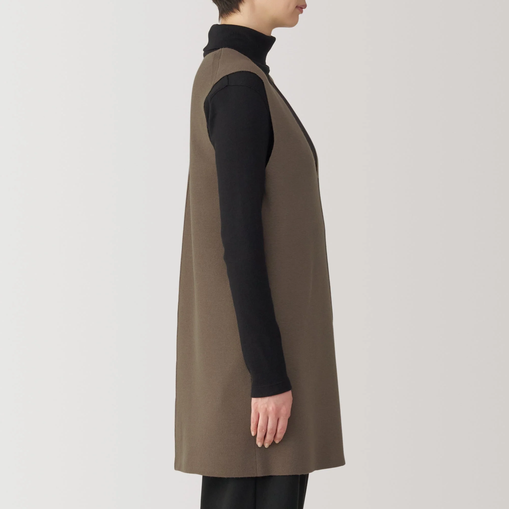 Women's Washable Milano Ribbed Long Vest - Image 19