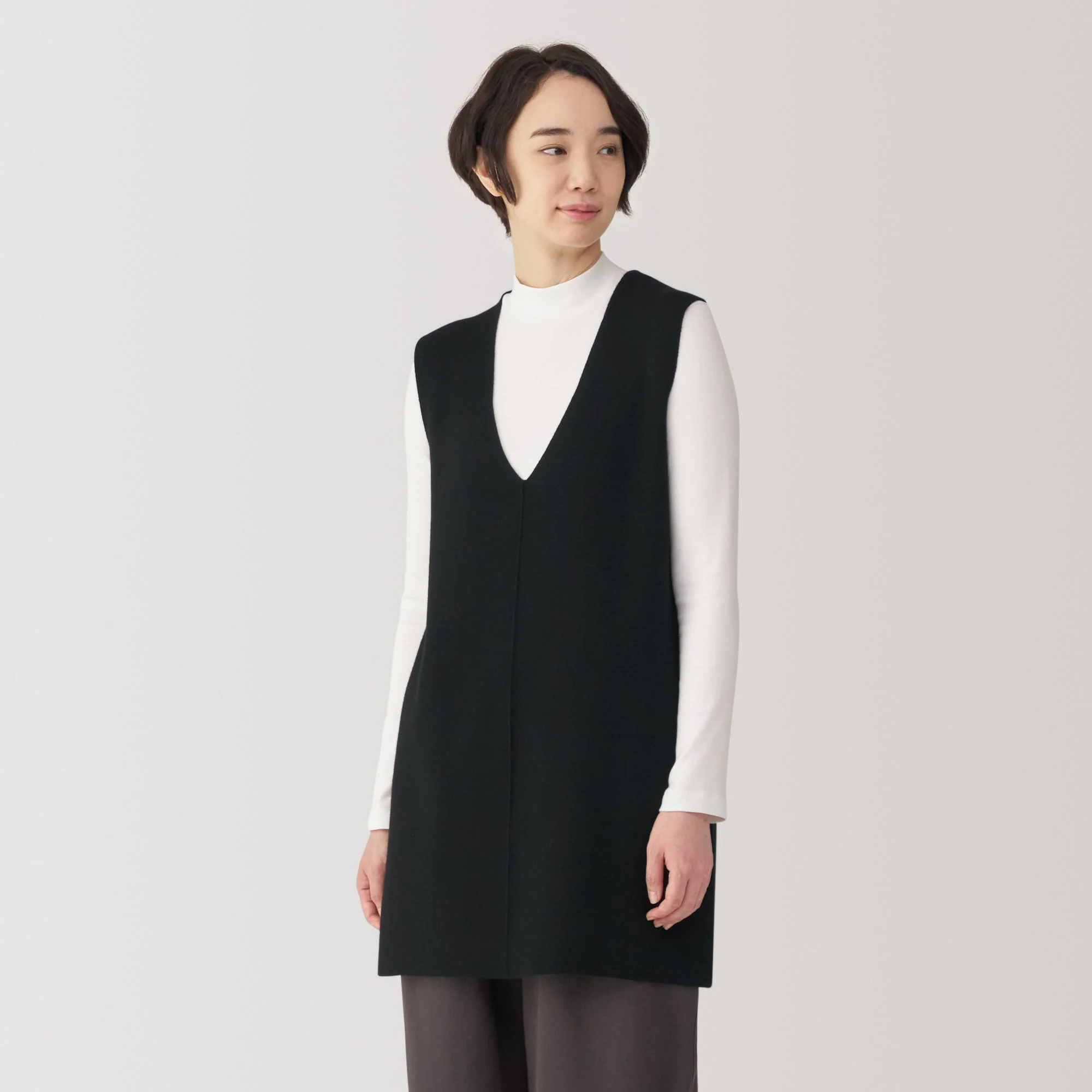 Women's Washable Milano Ribbed Long Vest - Image 3