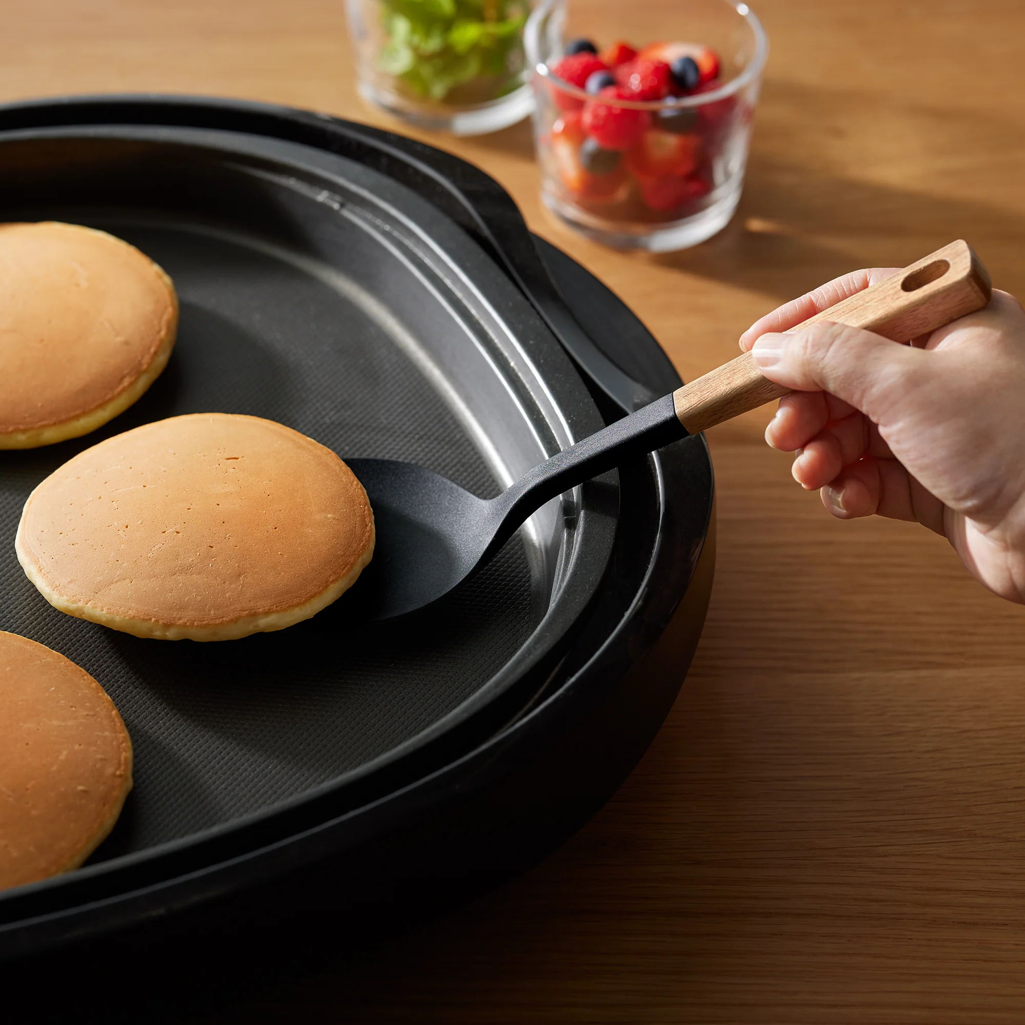 Wooden Handle Silicone Turner - Image 2