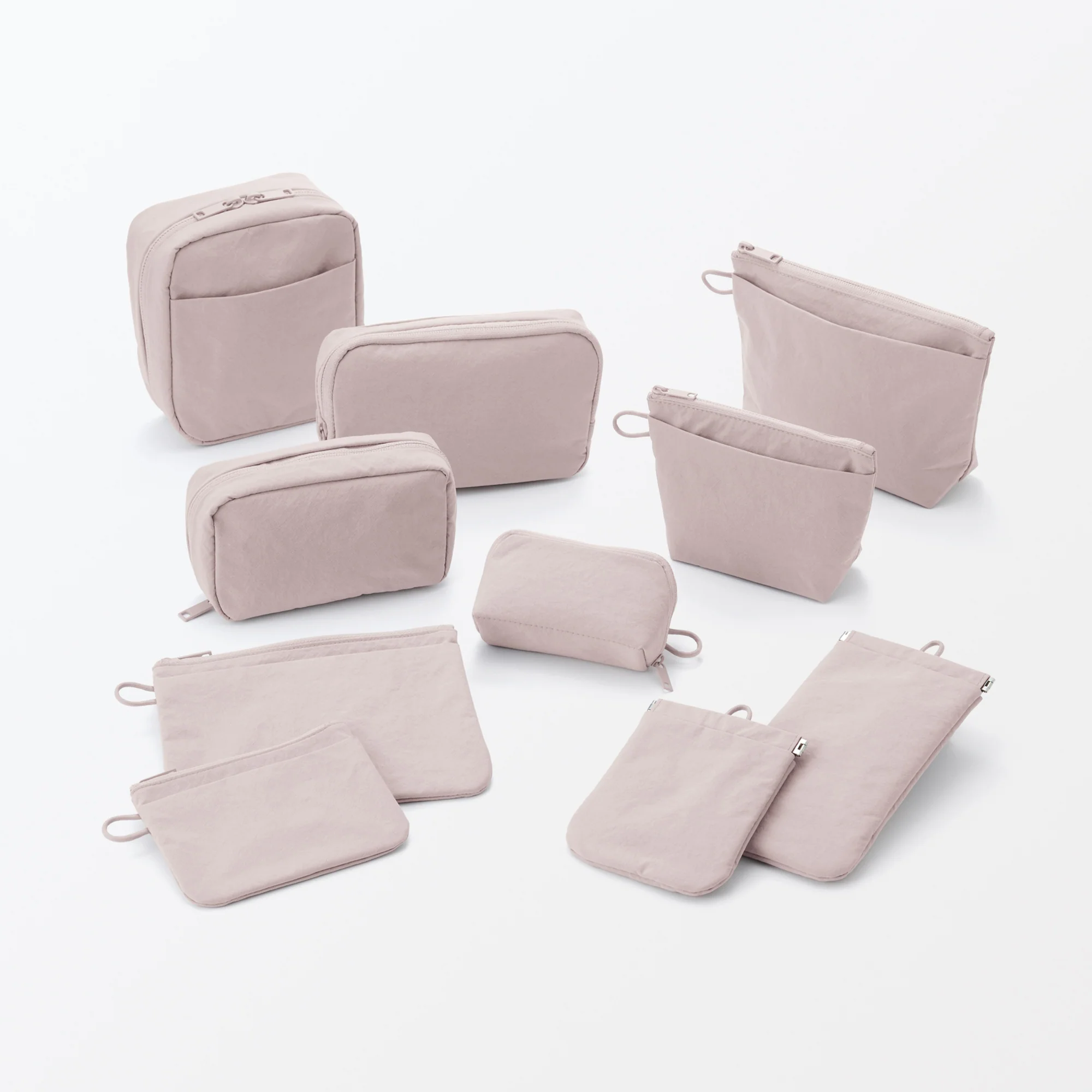Wrinkled Nylon Self-Closing Flat Pouch - Medium - Image 12